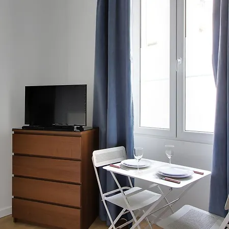 Pick A Flat's In Montmartre - Rue Des Martyrs Daire Paris