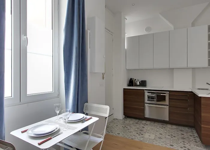 Pick A Flat's In Montmartre - Rue Des Martyrs Lägenhet