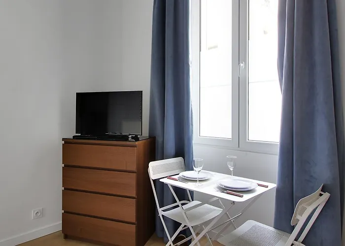 Pick A Flat's In Montmartre - Rue Des Martyrs Appartement Parijs